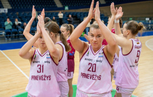 Historical victory and the first triple-double of the season